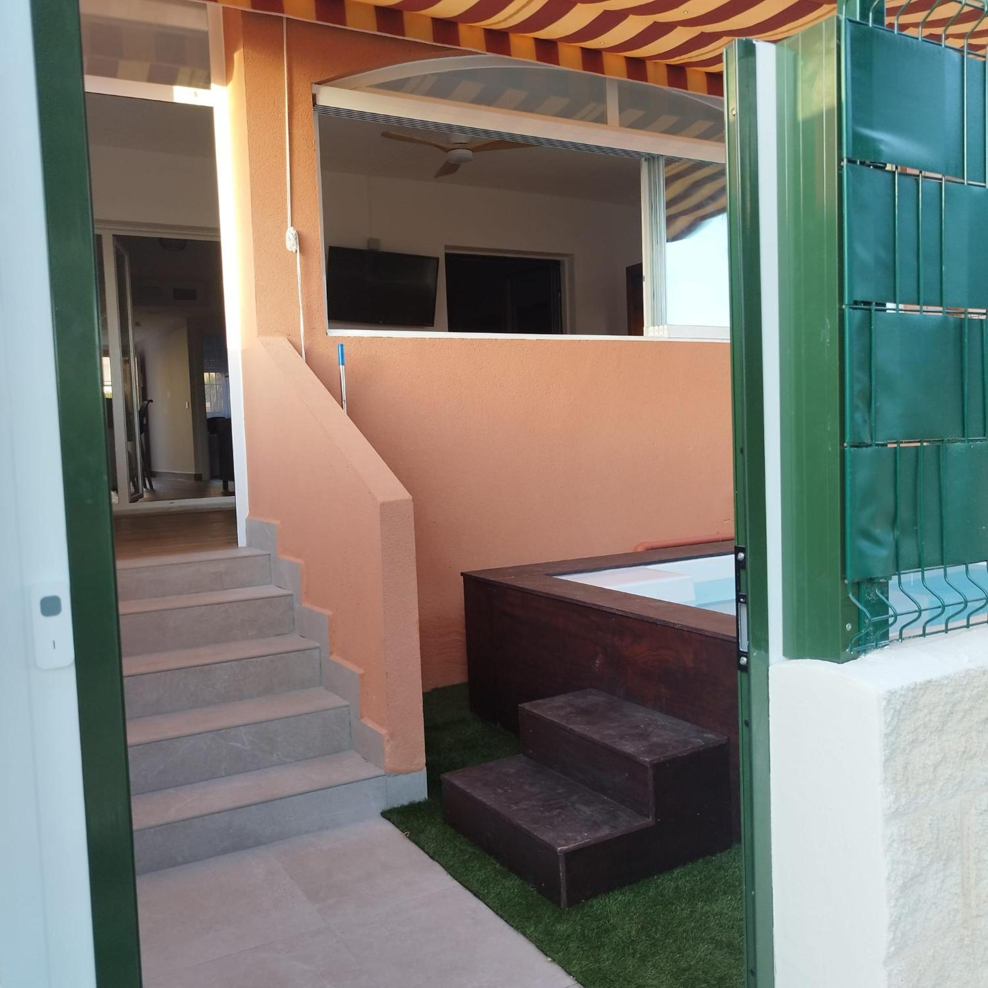 Bajo De Diseno, Piscina Privada Climatiza, 150M De La Playa Apartment Vera Exterior photo